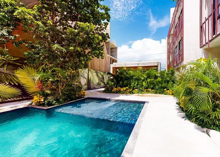 Hotel Alika At Gardens *